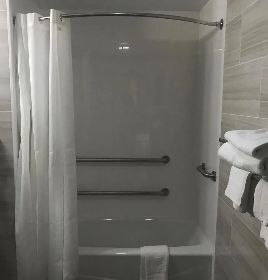 Wingate By Wyndham Jamaica Ny/ Airtrain Jfk Hotel New York